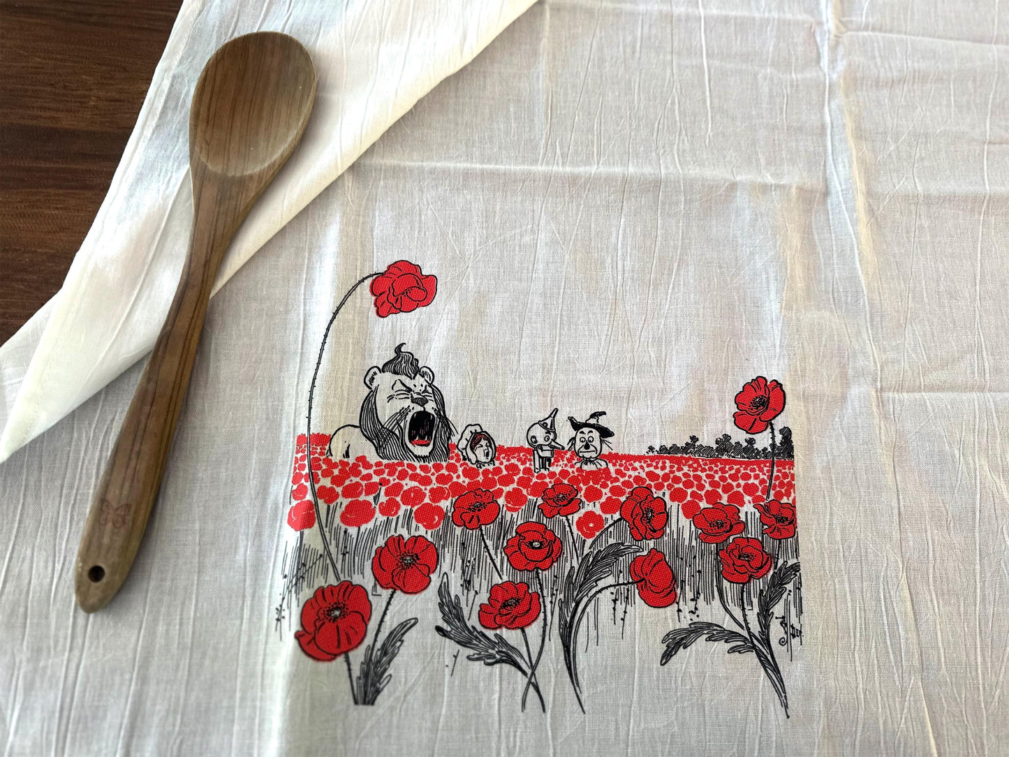 Vintage Wizard of Oz Tea Towel |  Field of Poppies Vintage Art Tea Towel