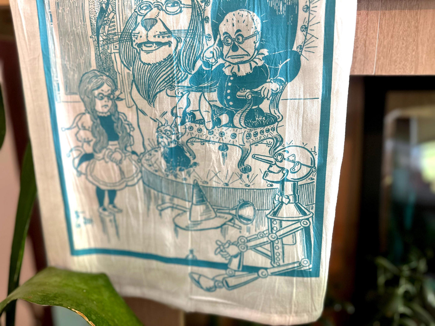 Oz Character Vintage Art Tea Towel - Blue and White