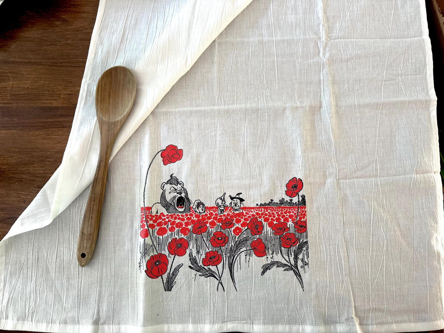 Vintage Wizard of Oz Tea Towel |  Field of Poppies Vintage Art Tea Towel